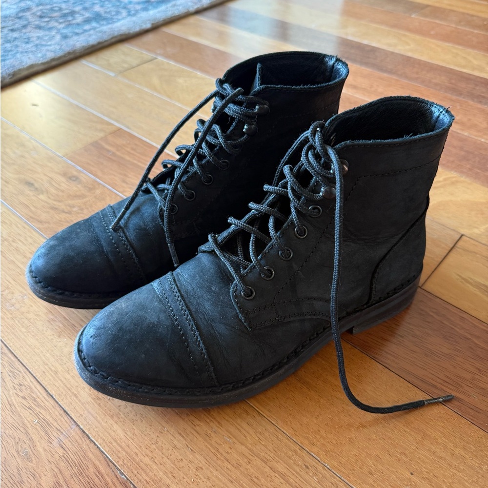 Thursday Boot Captain Black Matte Size 7 - great condition!